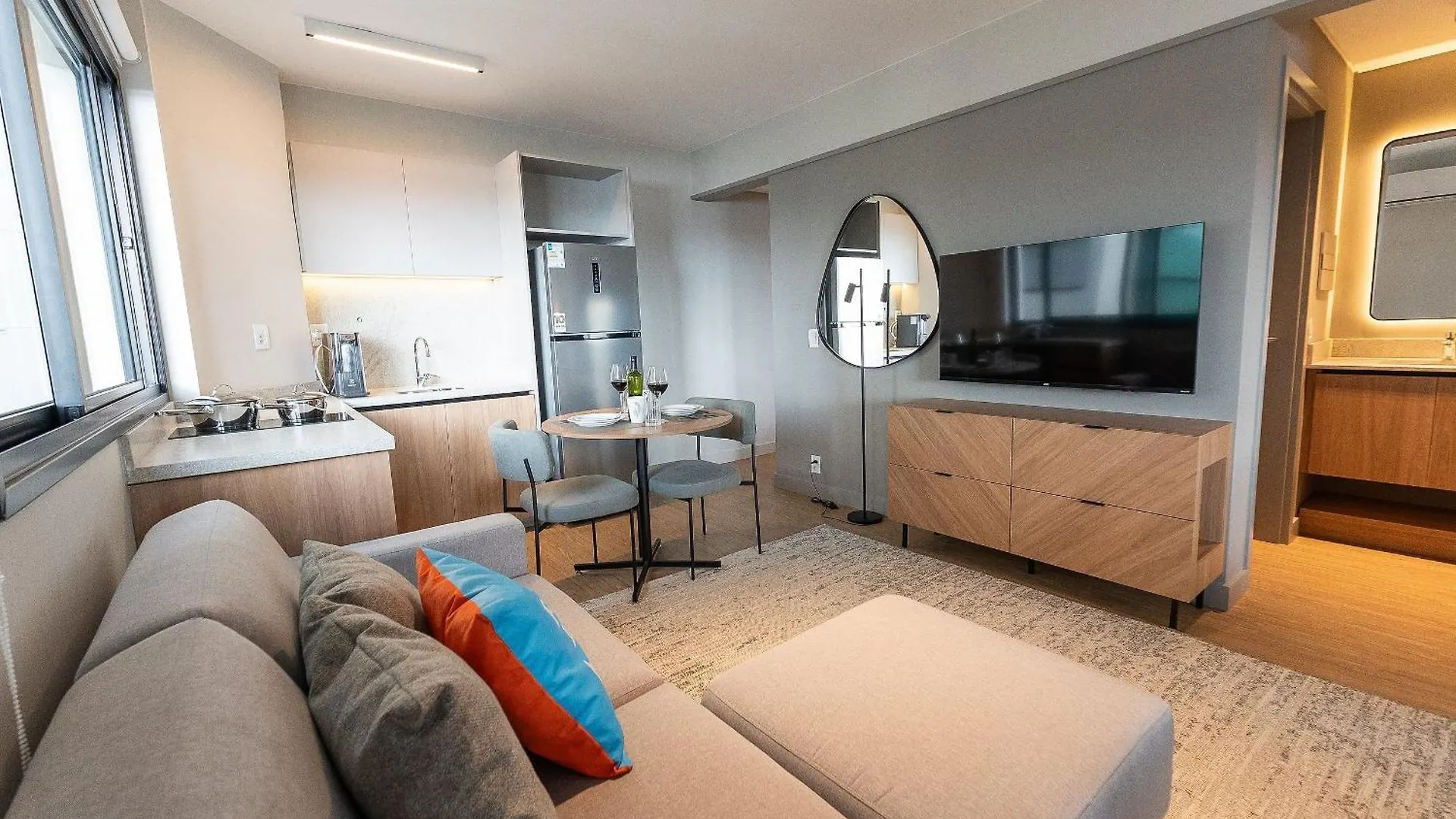 Xtay The Bridge Florianopolis Apartment