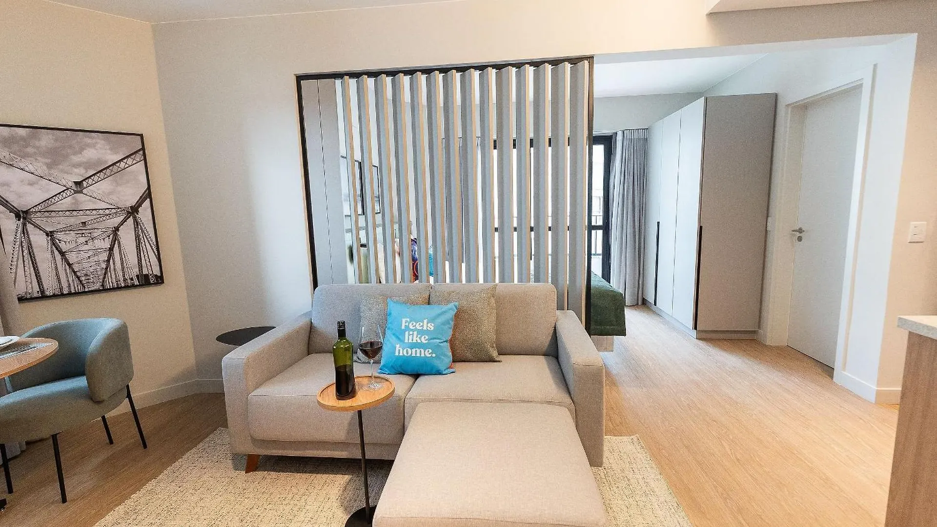 Xtay The Bridge Florianopolis Apartment 0*,