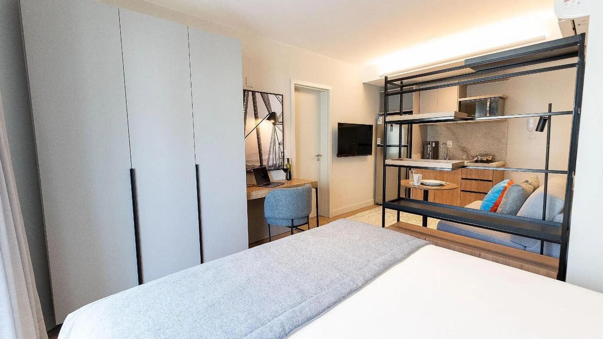 Xtay The Bridge Florianopolis Apartment