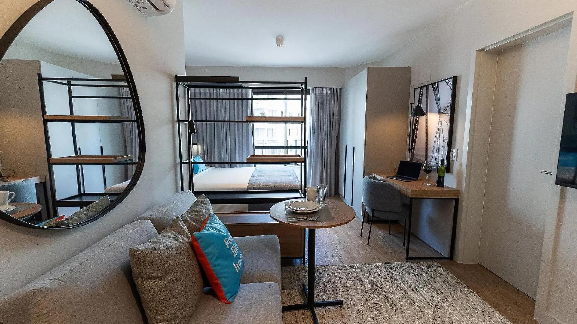 Xtay The Bridge Florianopolis Apartment
