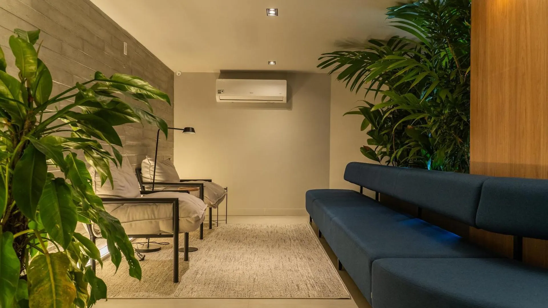 アパート The Bridge By Xtay - Estudio Completo Com Wi-Fi Rapido, Piscina E Academia, No Centro